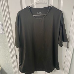 Bylt Basics performance style t-shirt